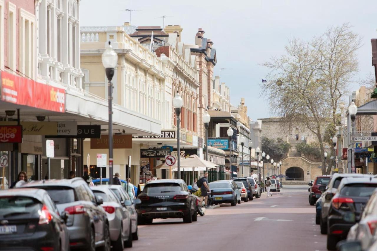 Fremantle Townhouse Unit 4 Villa ภายนอก รูปภาพ